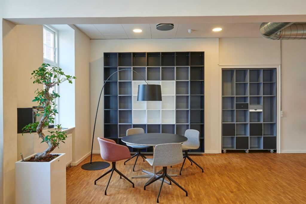 Commercial Painting Contractors Near Me: Enhancing Business Spaces with Professional Finishes