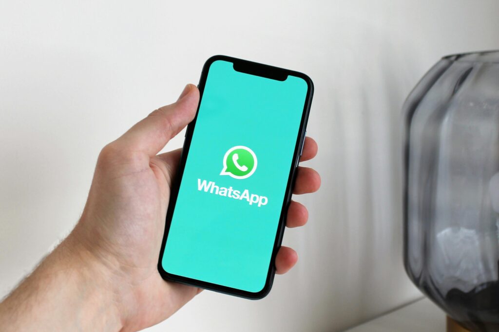 Understanding the Official WhatsApp API: A Guide for Businesses