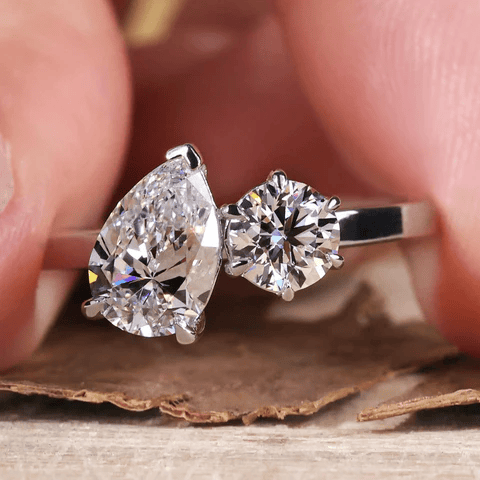 Toi et Moi Custom Ring: Personalized Designs, Meaning, and Modern Trends