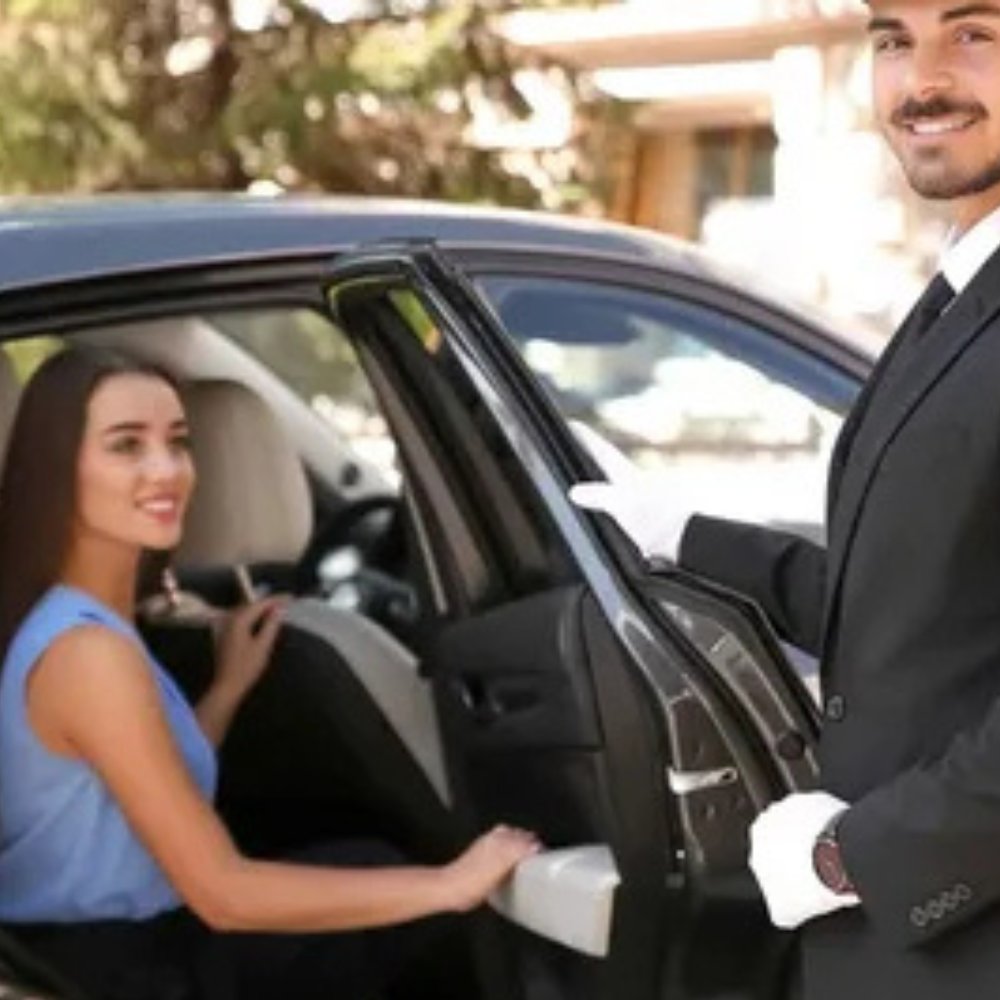 Black Car Services Redefining Luxury Travel for Elite Riders