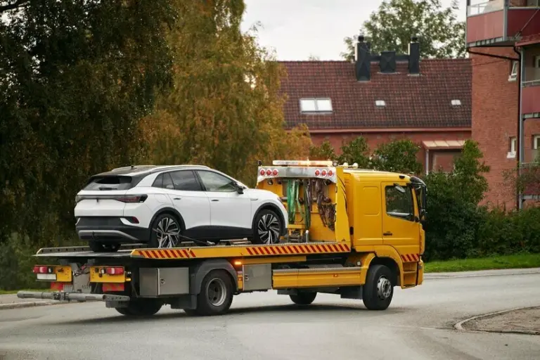 Towing Company Support for Cars, Trucks, and SUVs Anytime