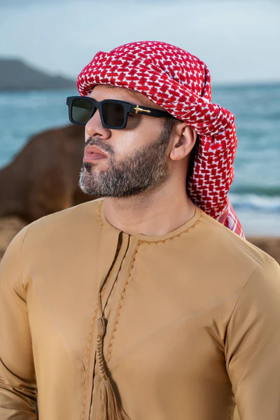 Best Shemagh for Men – A Timeless Blend of Tradition and Style