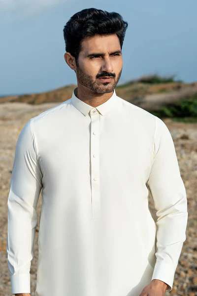 Kameez Shalwar A Timeless Symbol of Tradition and Comfort