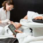 Essential equipment for your first esthetician room rental.