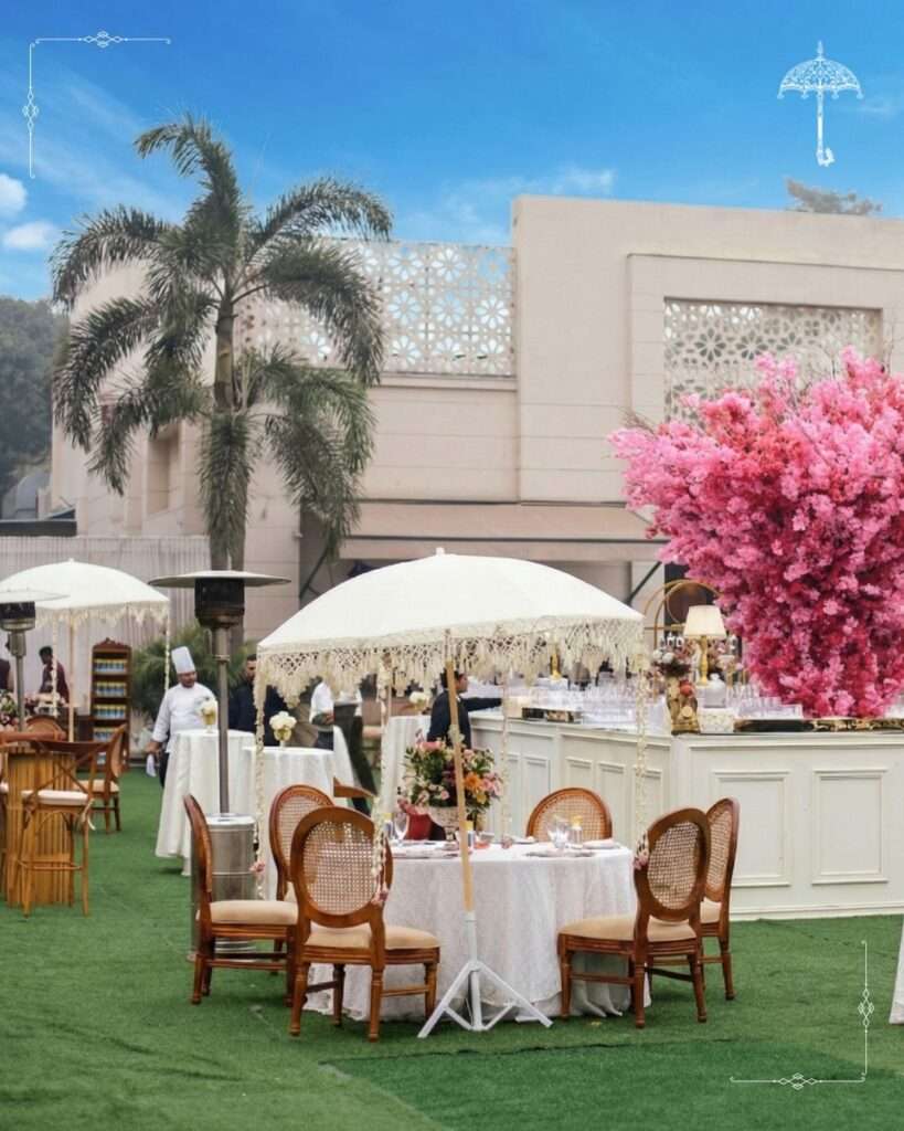 What Makes a Venue Ideal for High-End Corporate Networking Events?