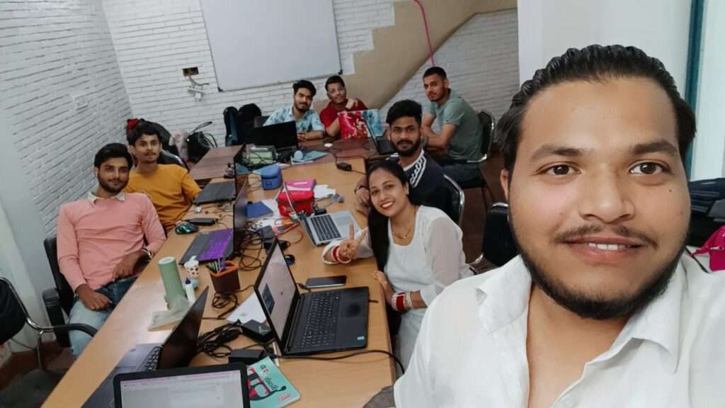 Why Simon TechWay is the SEO Company in Delhi Your Business Needs