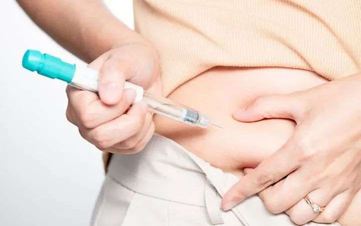 Fat melting injection in Dubai: Achieve a Sculpted Physique