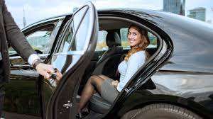 Hourly Chauffeur Services for Flexible and Luxurious Travel