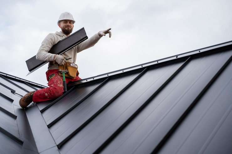 How Does a Roof Repair Service Protect Your Home and Save Money?