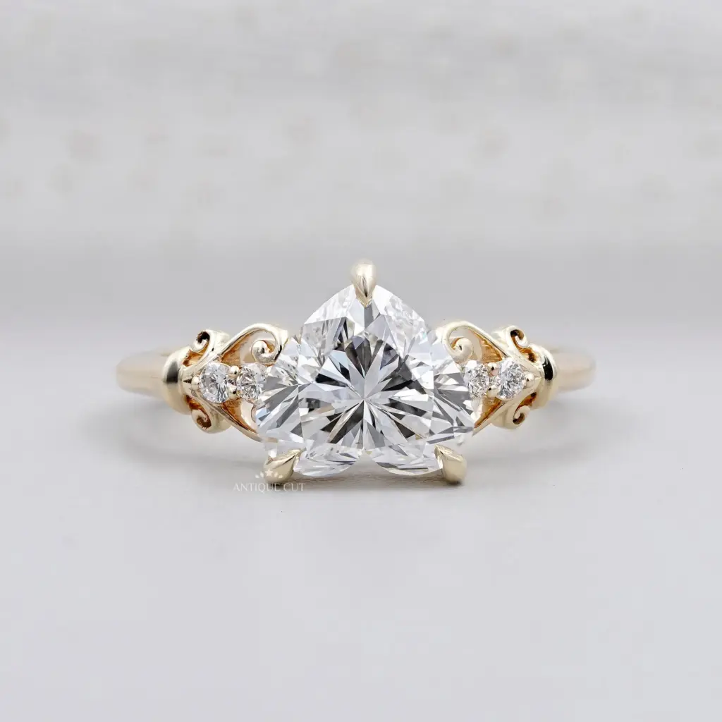 The Romance of Vintage Engagement Rings: Timeless Beauty That Never Fades
