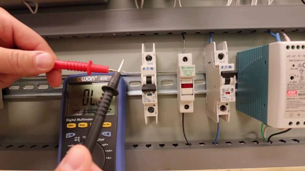 How to Choose the Right 20 Amp Circuit Breaker for Residential and Commercial Applications How to Choose the Right 20 Amp Circuit Breaker for Residential and Commercial Applications