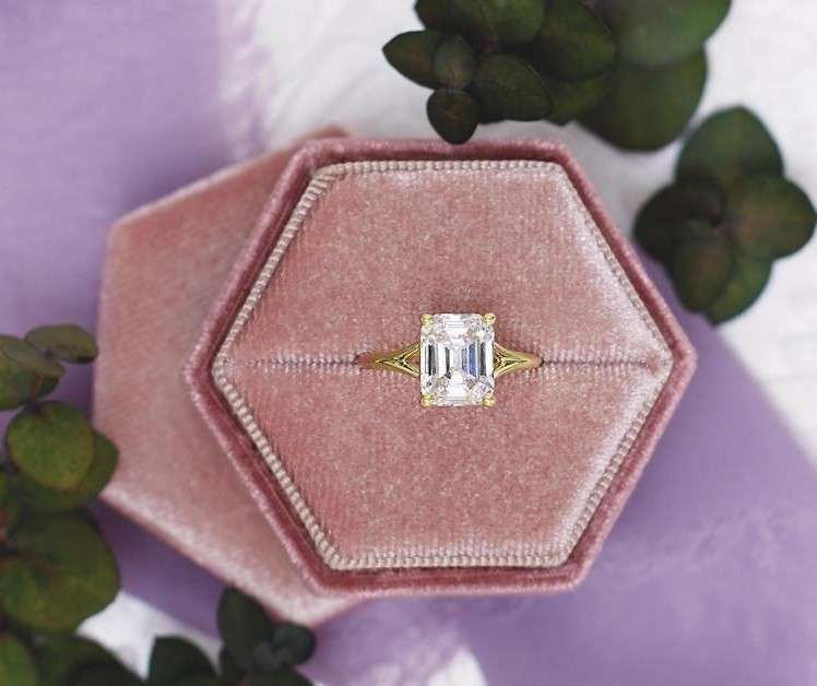 How to Choose an Engagement Ring That Feels Right for You How to Choose an Engagement Ring That Feels Right for You
