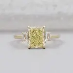How to Pick a Ring Profile That Suits a Three Diamond Engagement Ring How to Pick a Ring Profile That Suits a Three Diamond Engagement Ring