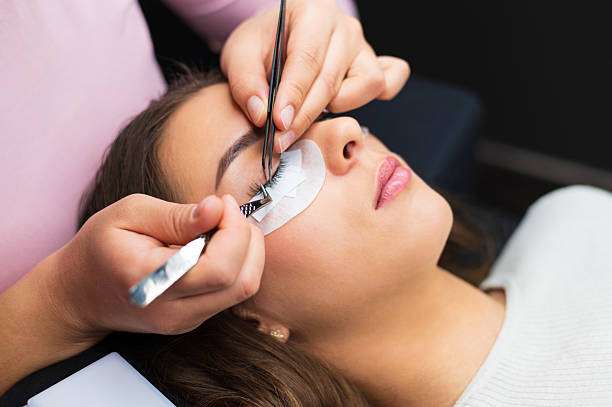 Eyelash Extensions Service for a Beautiful Beauty Refresh Eyelash Extensions Service for a Beautiful Beauty Refresh