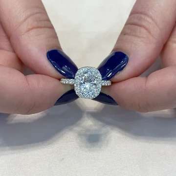 How to Find the Right Cushion Cut Diamond for an Engagement Ring How to Find the Right Cushion Cut Diamond for an Engagement Ring