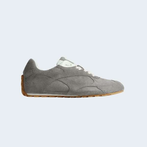 Bottega Veneta Sneakers Best Pairs for Travel Bottega Veneta Sneakers Best Pairs for Travel