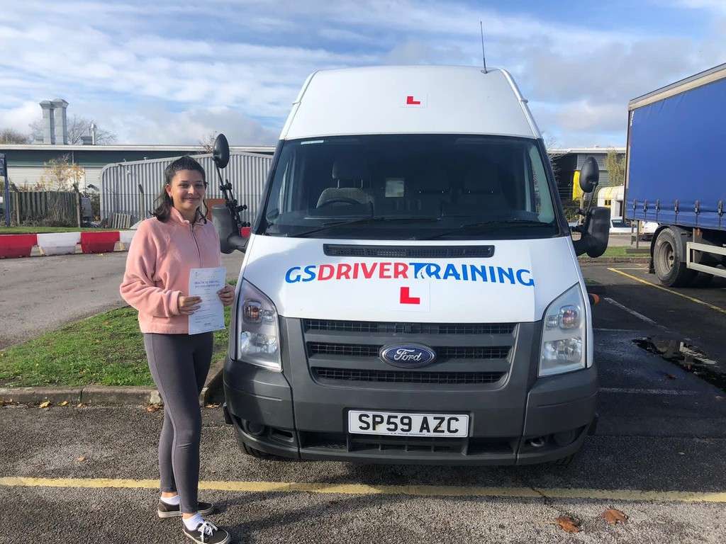 What Are the Benefits of MIDAS Driver Training for Minibus Drivers? What Are the Benefits of MIDAS Driver Training for Minibus Drivers?