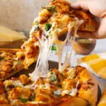 Pizza: Aik Lazeez Kahani – Tareekh, Qisam, aur Iske Maqbool Hone Ki Wajah